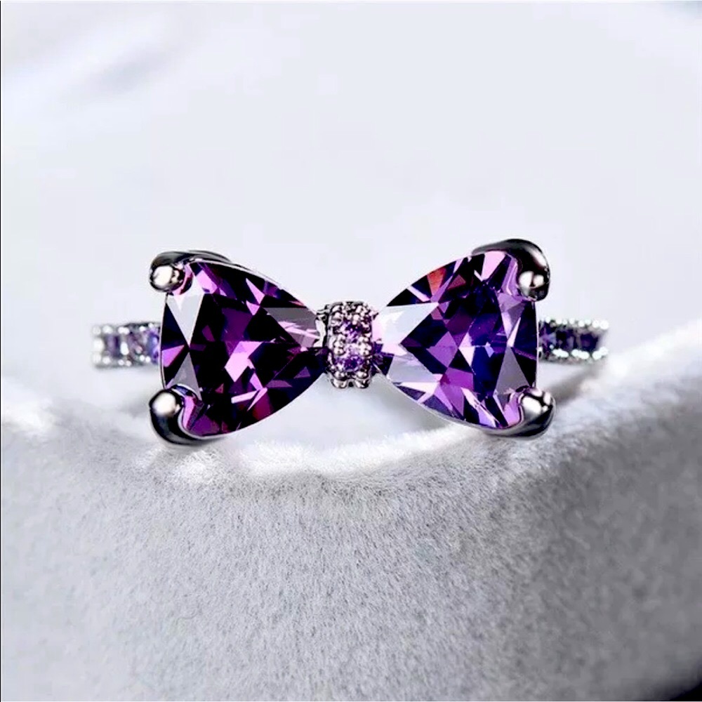 925 Vintage Amethyst Crystal Bow Ring